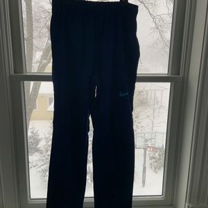 Boys blue nike mid-heavy weight sweatpants